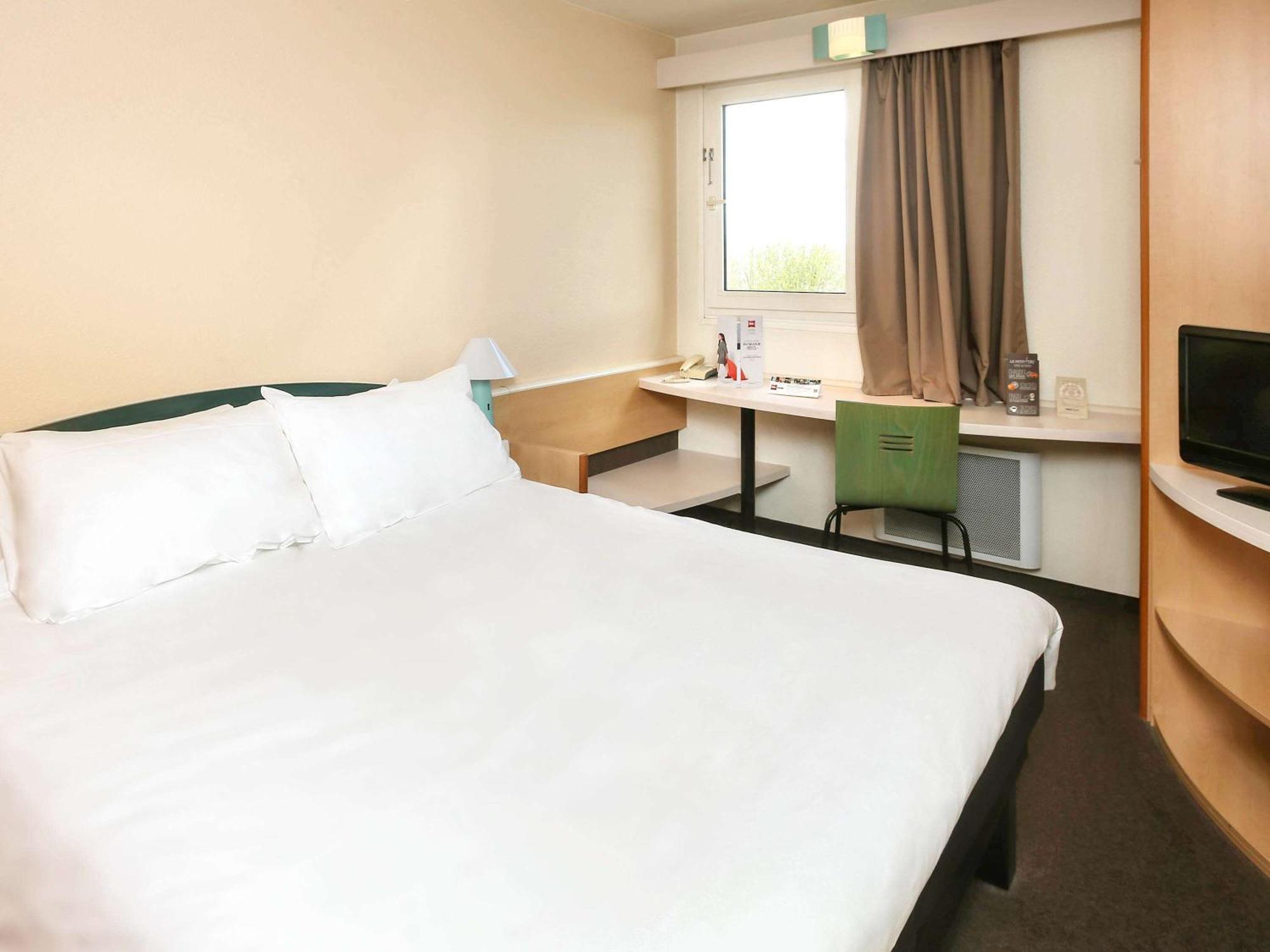 Ibis Auxerre Sud Hotel Venoy Exterior photo
