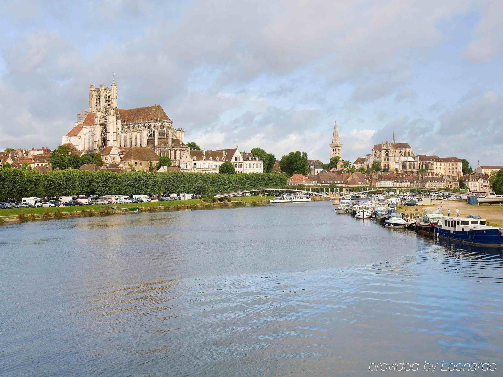 Ibis Auxerre Sud Hotel Venoy Exterior photo